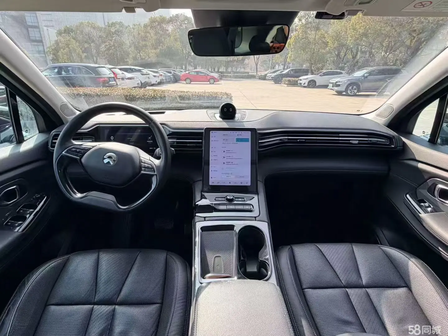 NIO ES8 2019 car image #4
