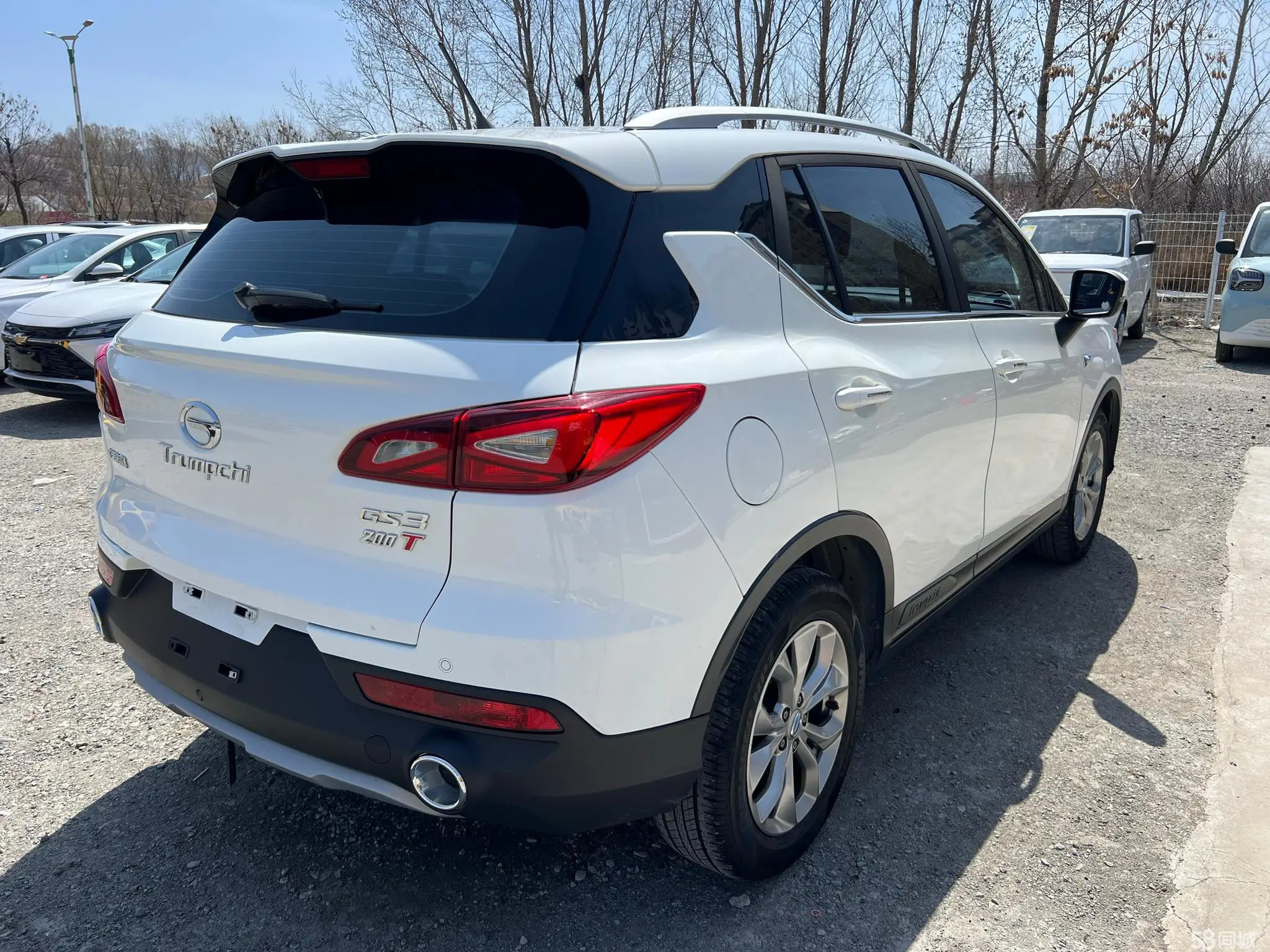 GAC Trumpchi GS3 2018 #4 GAC Trumpchi GS3 2018 car image #4