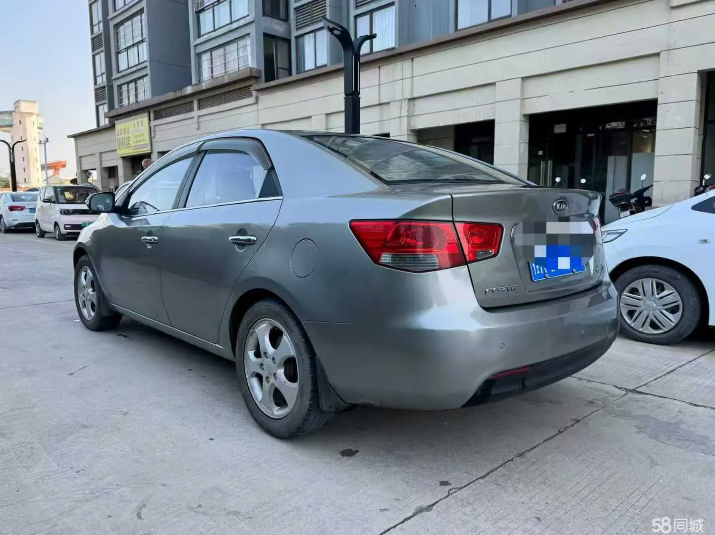 Kia Forte 2010 imagen de coche #4