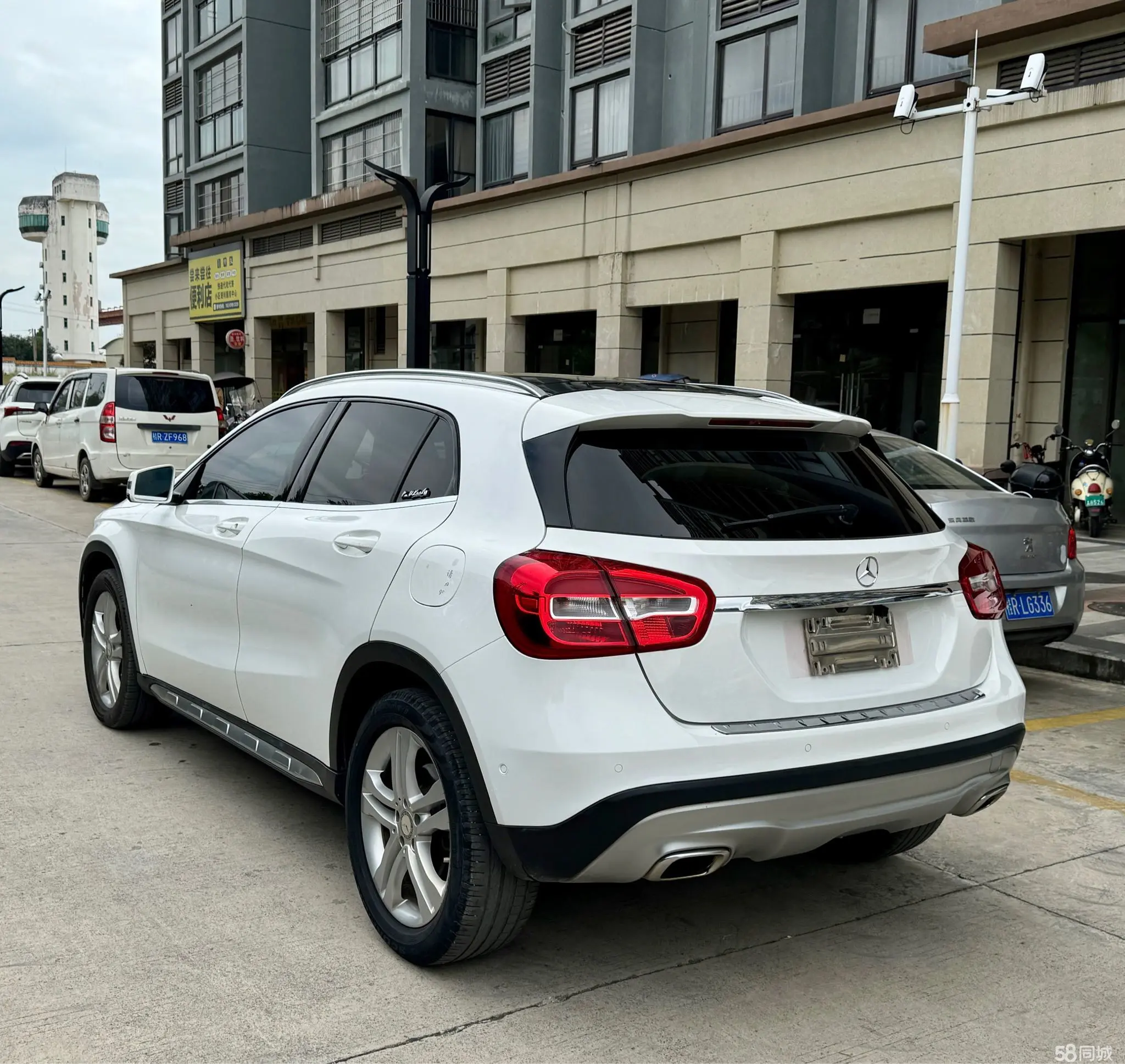 Mercedes-Benz GLA Class 2016 #4 Mercedes-Benz GLA Class 2016 car image #4