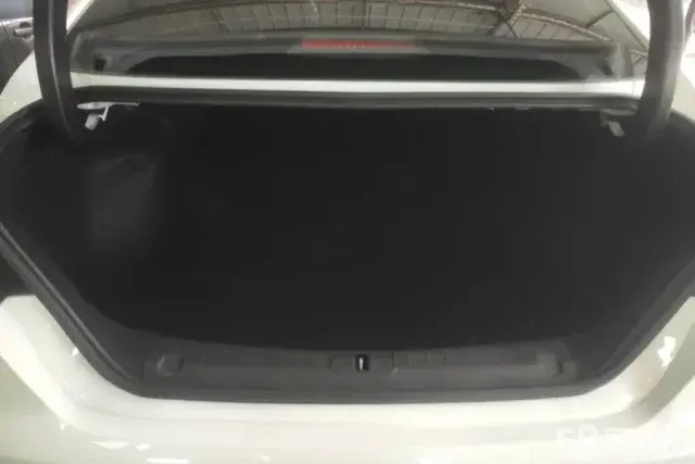 GEELY Binray 2020 immagine di auto #4