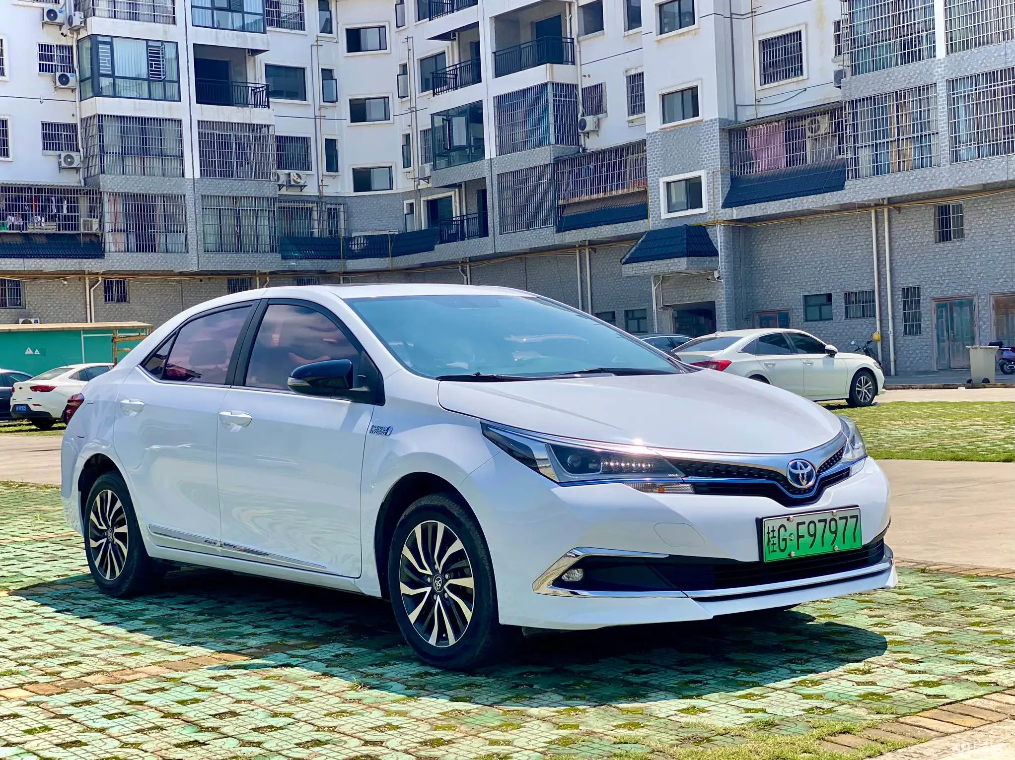 Toyota Corolla Hybird E+ 2019 car image #4