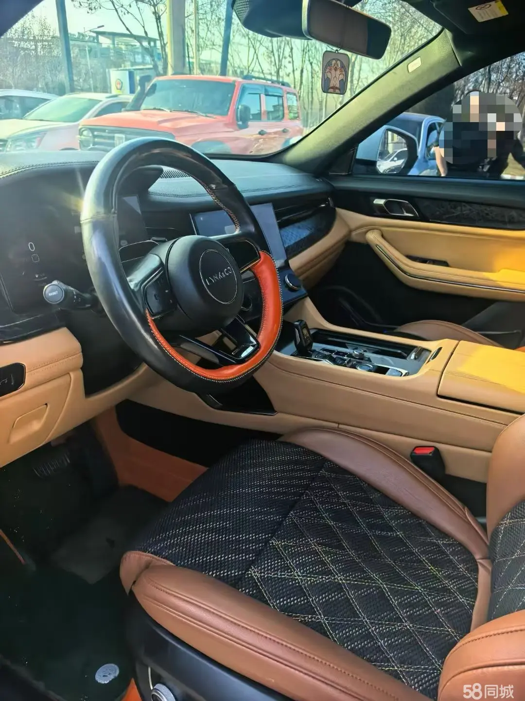 Lynk & Co 09 2022 car image #4