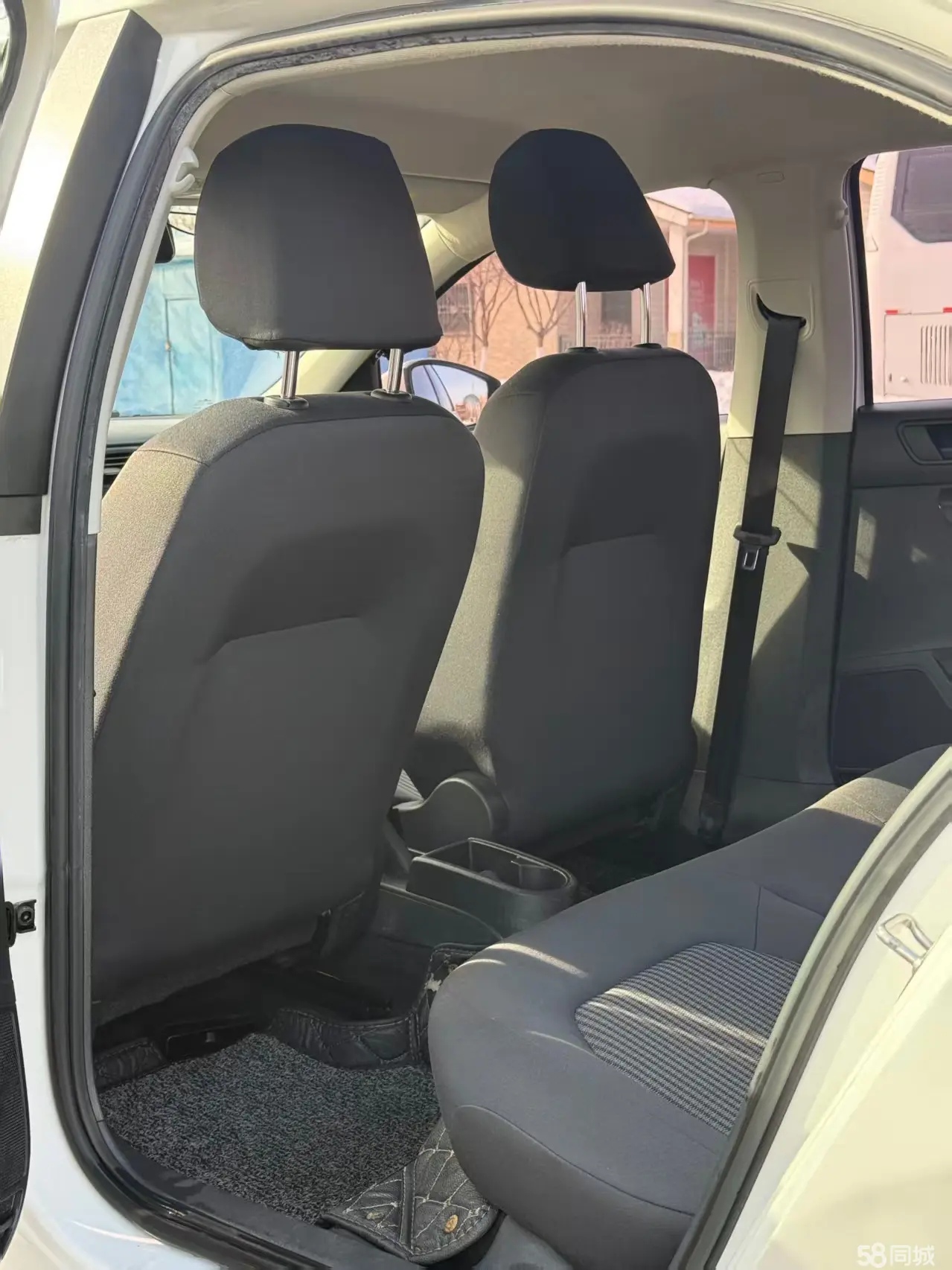 Santana 2018 car image #4