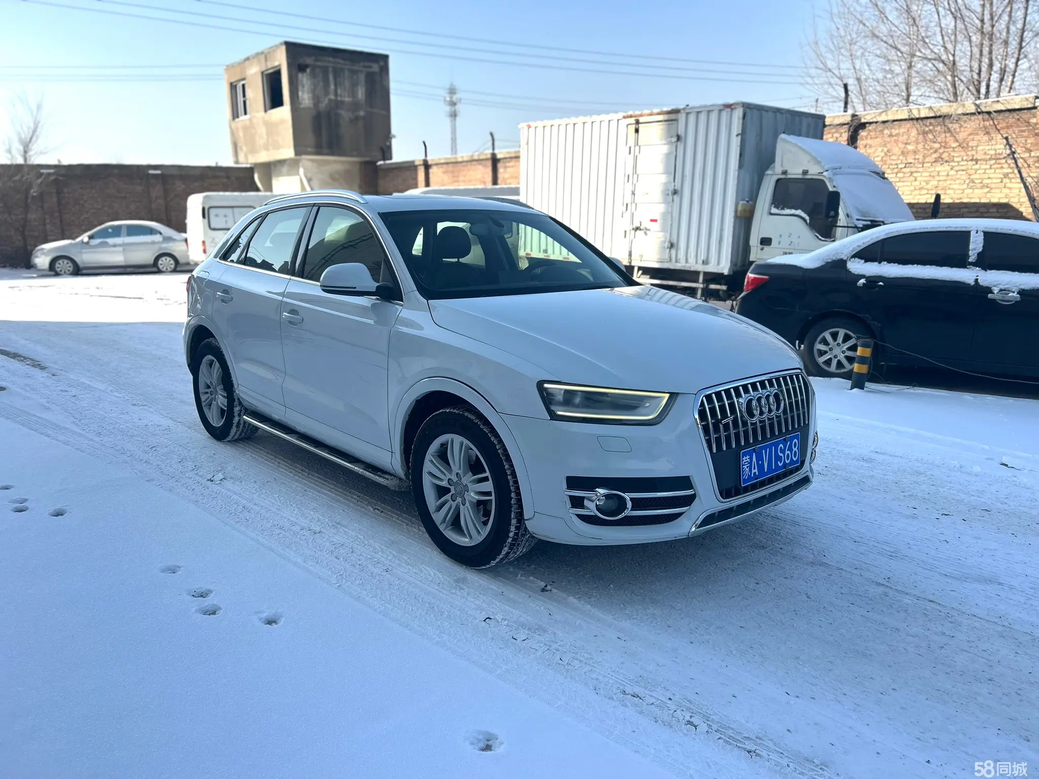 Audi Q3 2013 car image #4