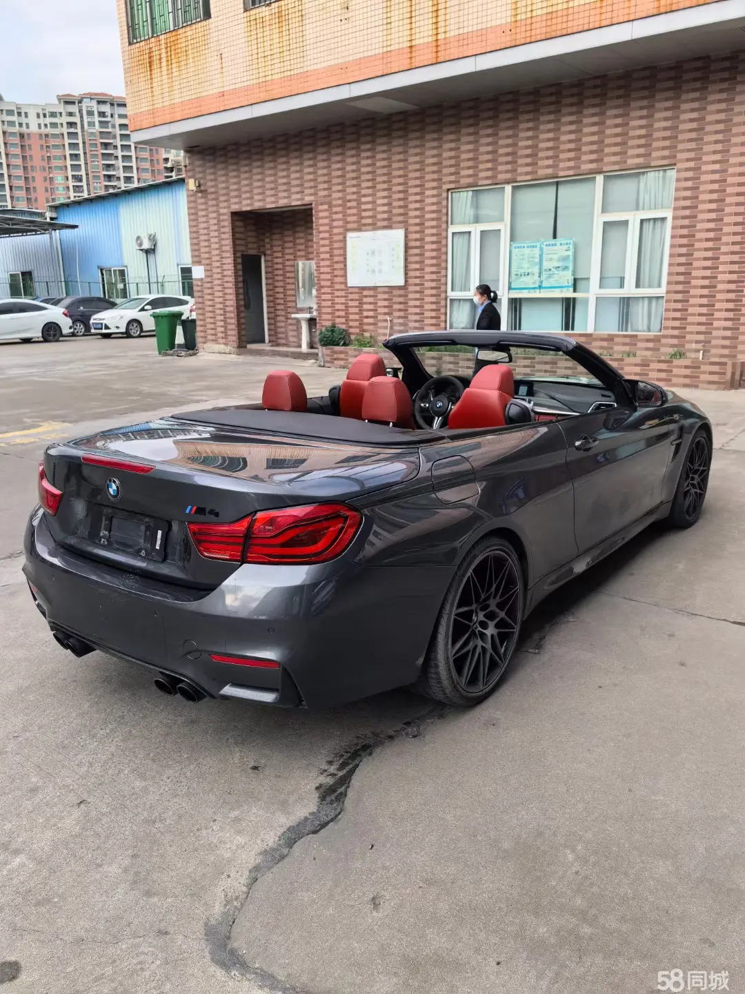 BMW M4 2018 صورة سيارة #4