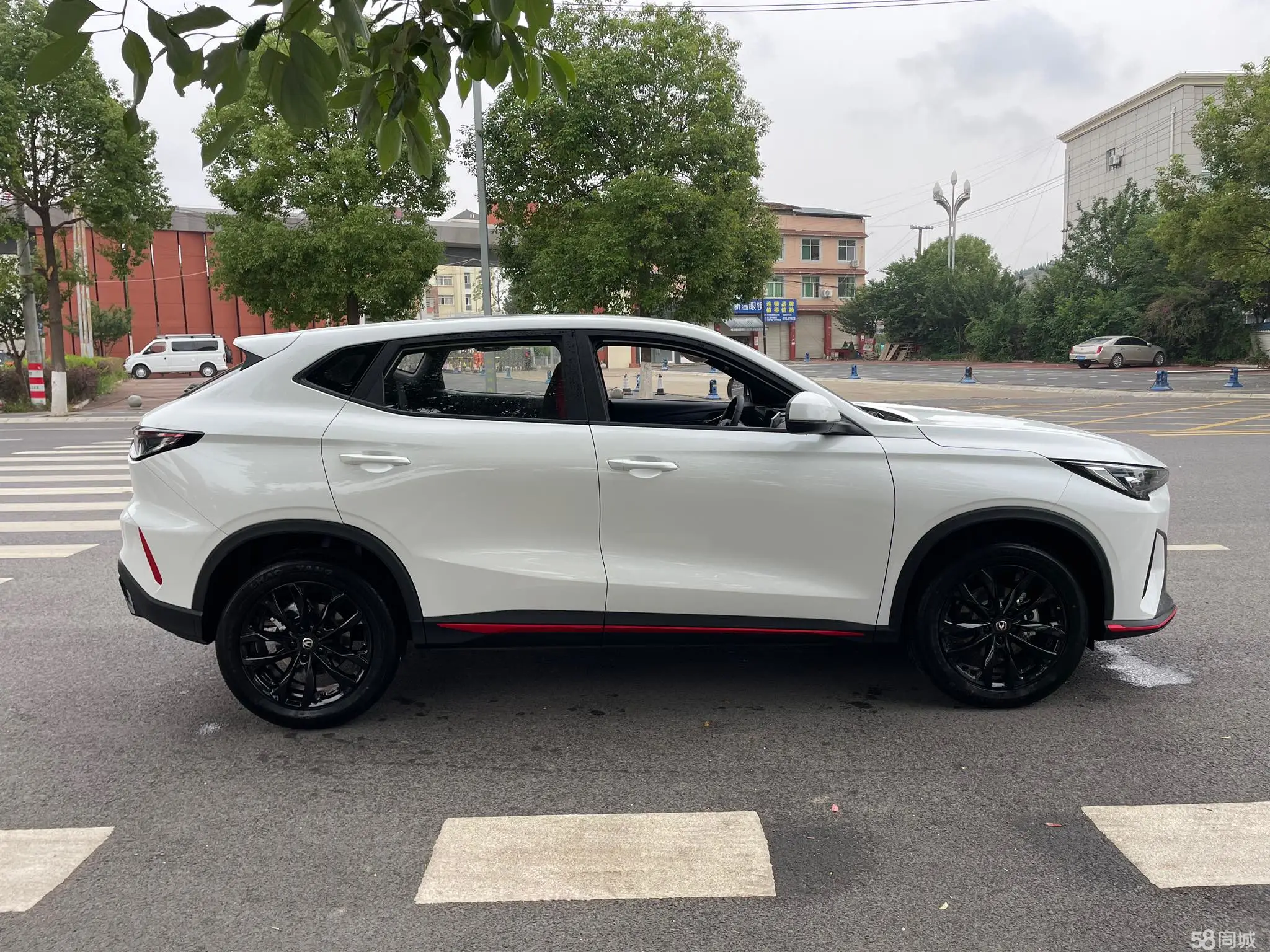Changan X5 PLUS 2025 صورة سيارة #4