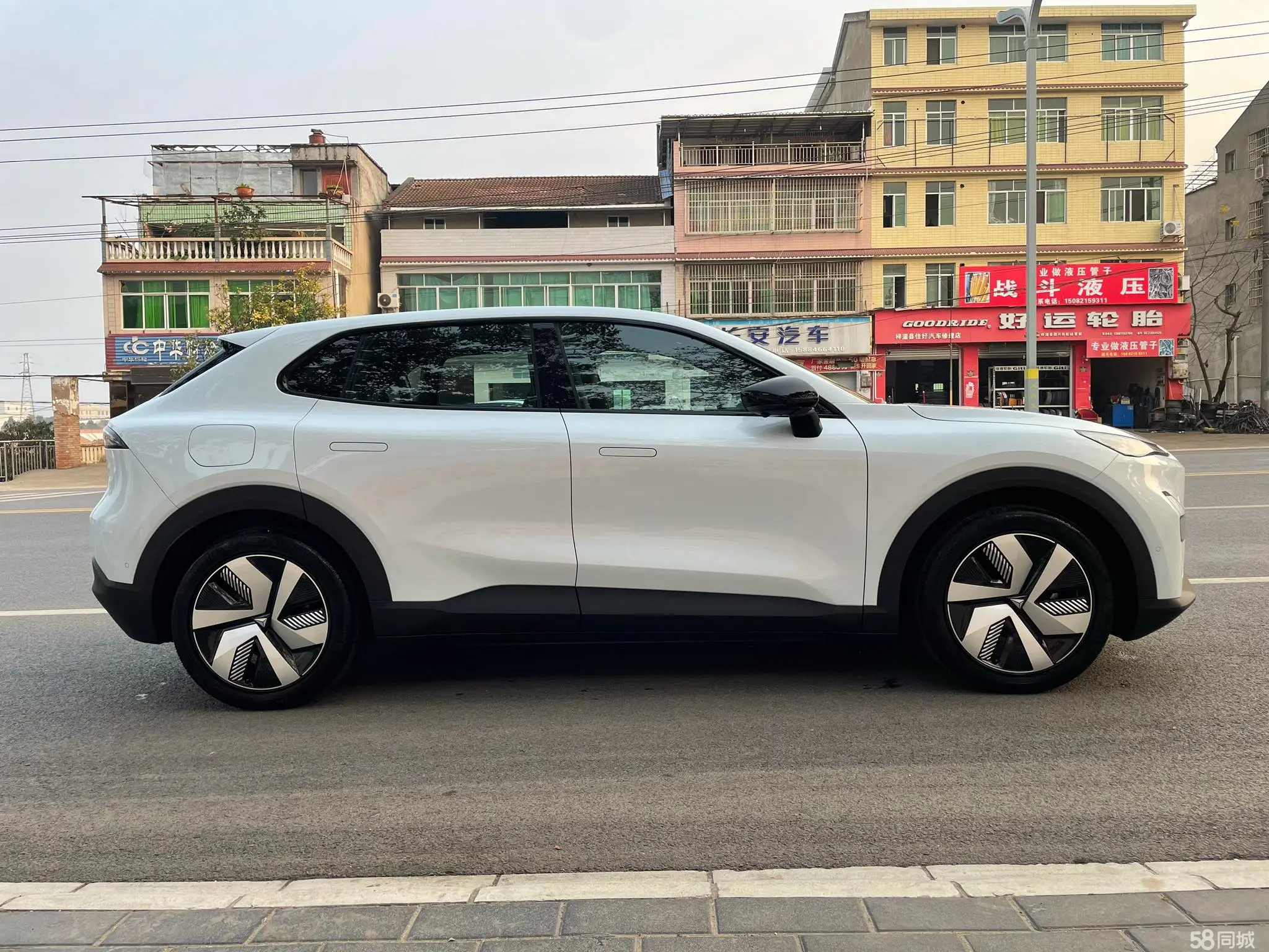 Deepal S05 2025 immagine di auto #4