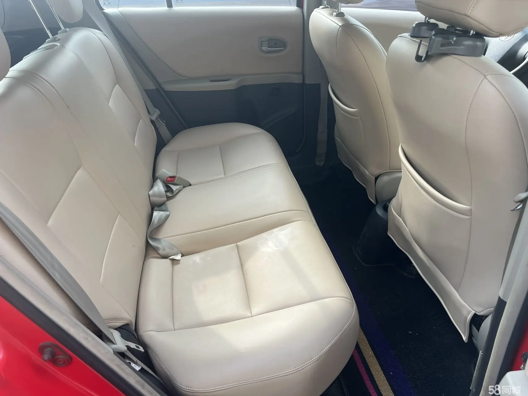 Toyota Yaris 2010 car image #4