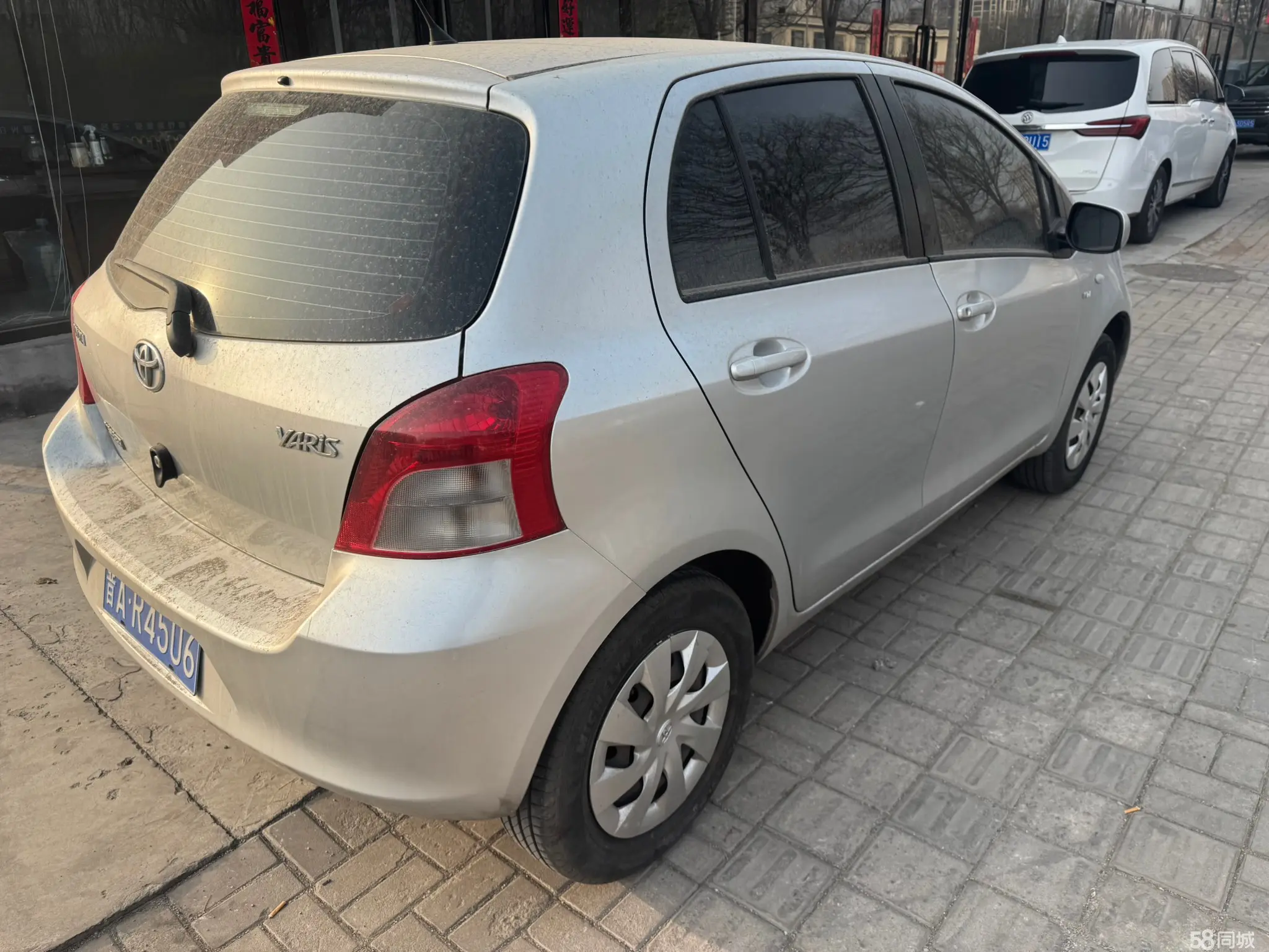 Toyota Yaris 2013 car image #4