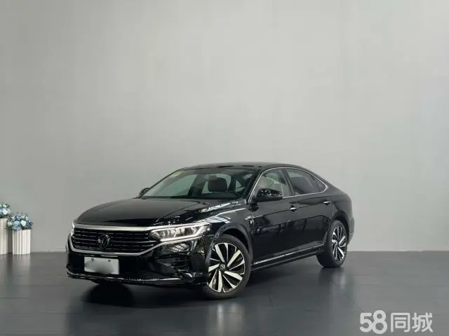 Volkswagen Passat 2024 car image #4