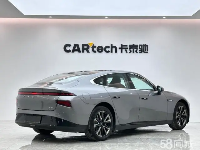 Xpeng P7 2021 صورة سيارة #4