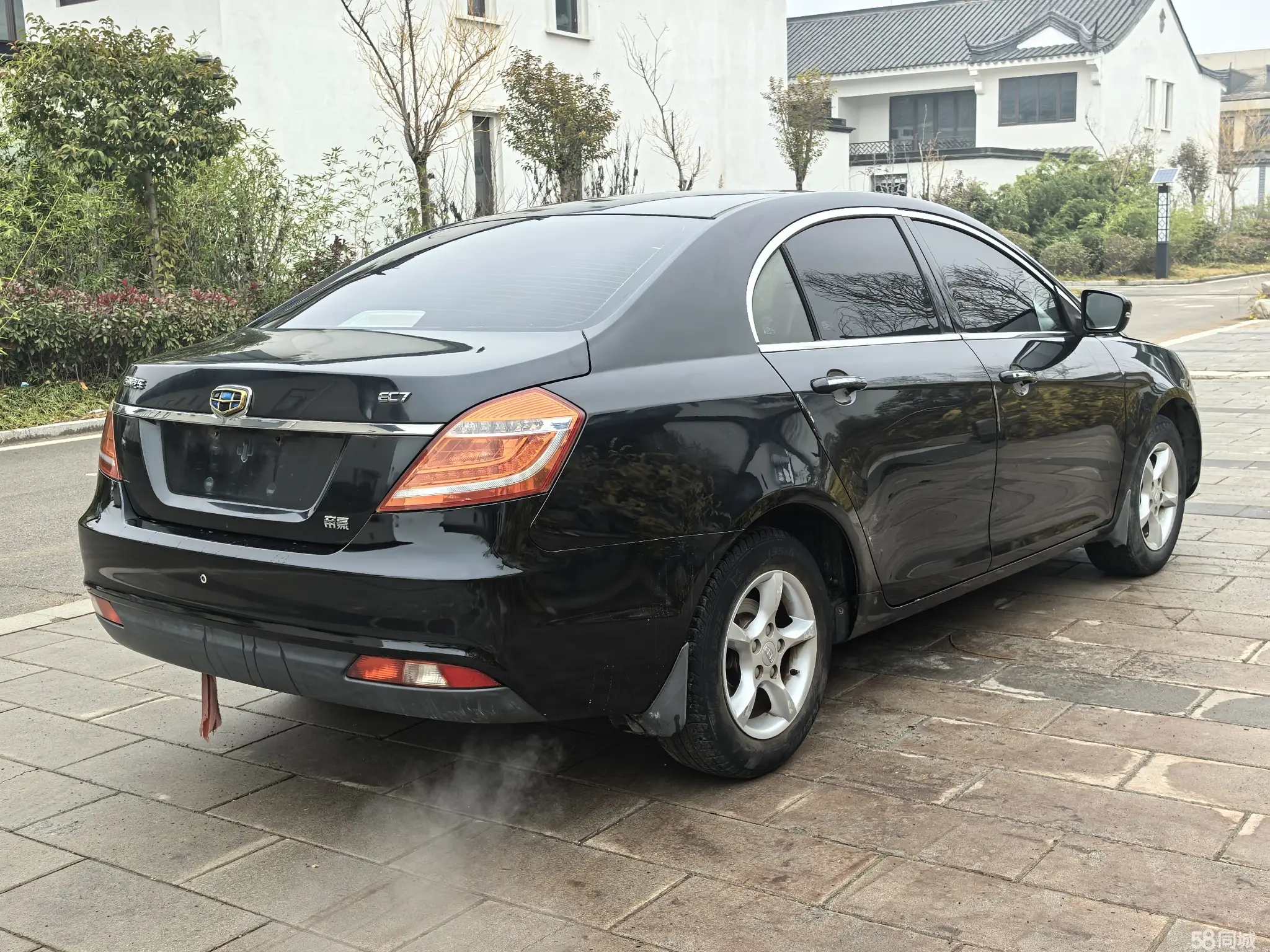 GEELY Emgrand 2014 car image #4