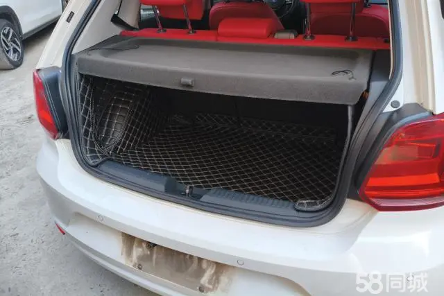Volkswagen Polo 2016 car image #4