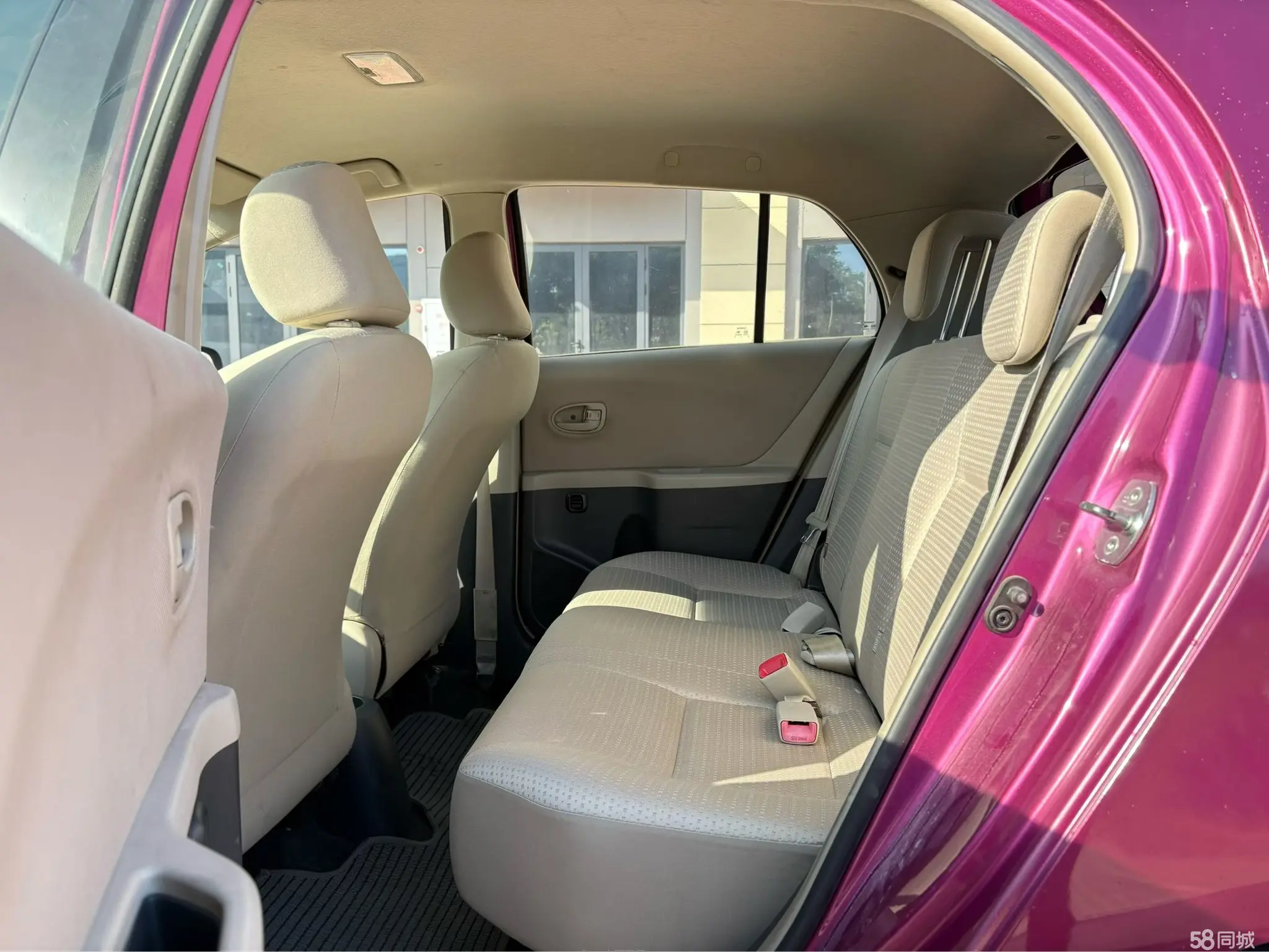 Toyota Yaris 2012 изображение автомобиля #4