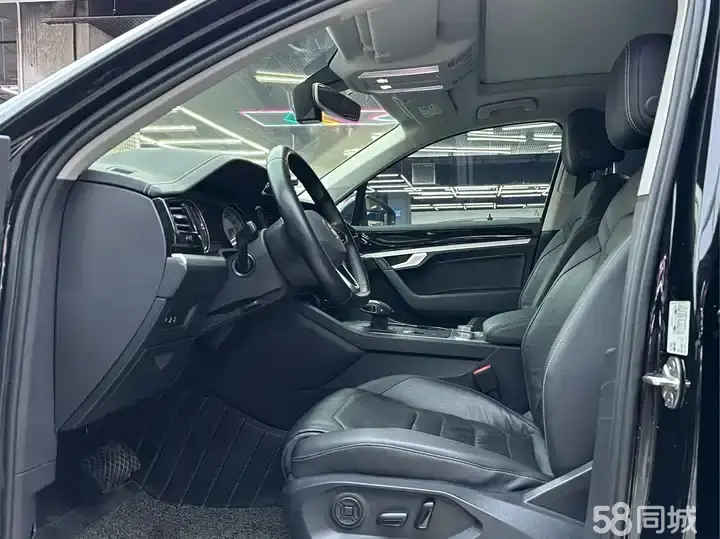 Volkswagen Touareg 2021 car image #4