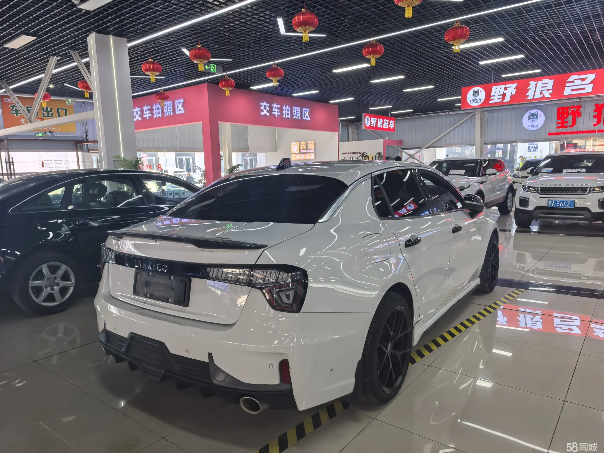 Lynk & Co 03 2021 car image #4