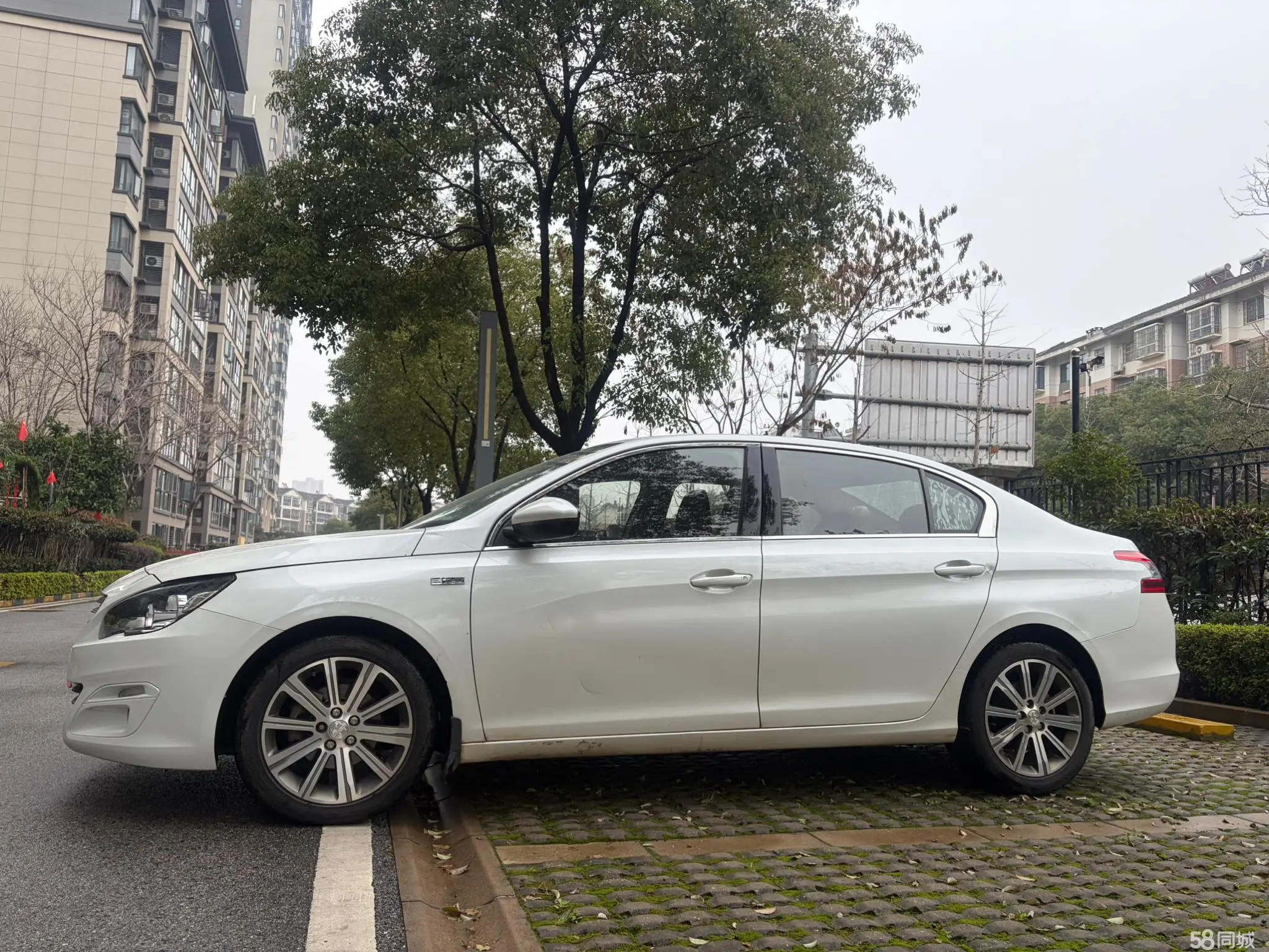 标致 标致408 2015 汽车图片 #4