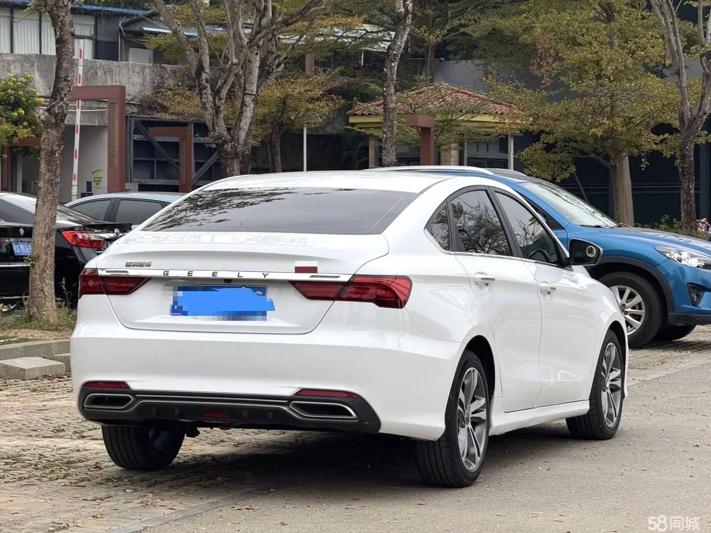 GEELY Binray 2019 car image #4