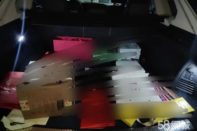 Volkswagen Touareg 2023 car image #4