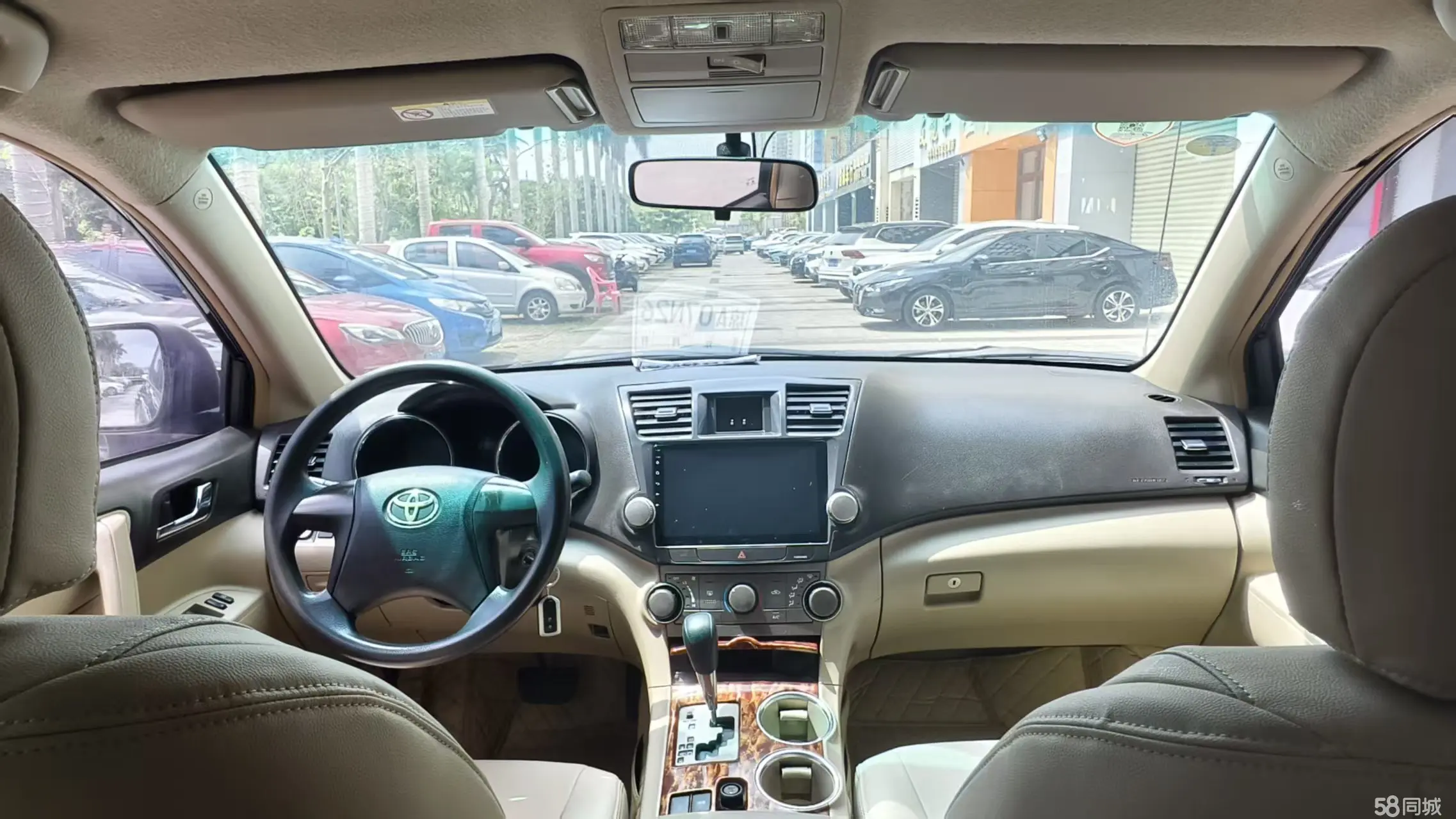 Toyota Highlander 2010 car image #4