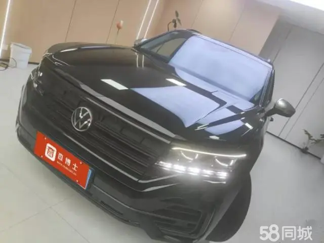 Volkswagen Touareg 2023 car image #4