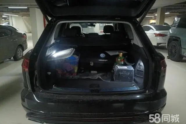 Volkswagen Touareg 2023 immagine di auto #4