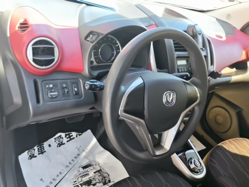 Changan BenBen EV 2018 изображение автомобиля #4