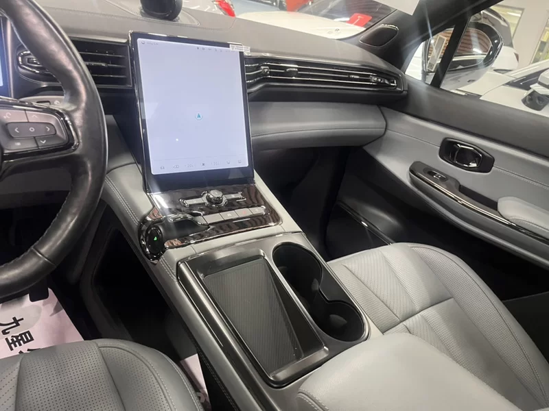 蔚来 蔚来ES8 2021 汽车图片 #4