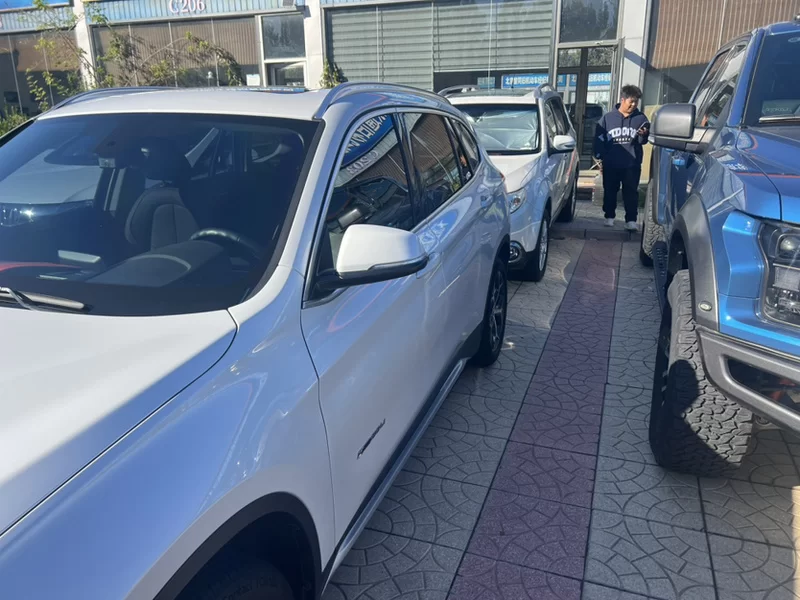 BMW X1 M35Li 2017 صورة سيارة #4