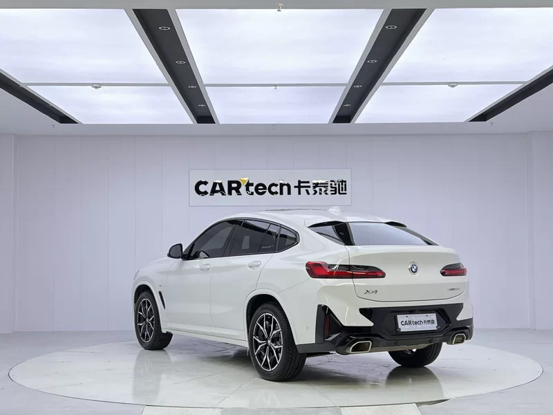 BMW X4 M40i 2024 #4 BMW X4 M40i 2024 immagine di auto #4
