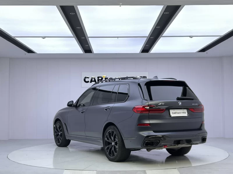 BMW X7 M60i 2022 #4 BMW X7 M60i 2022 car image #4