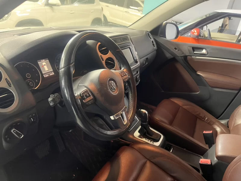 Volkswagen Tiguan 2014 immagine di auto #4