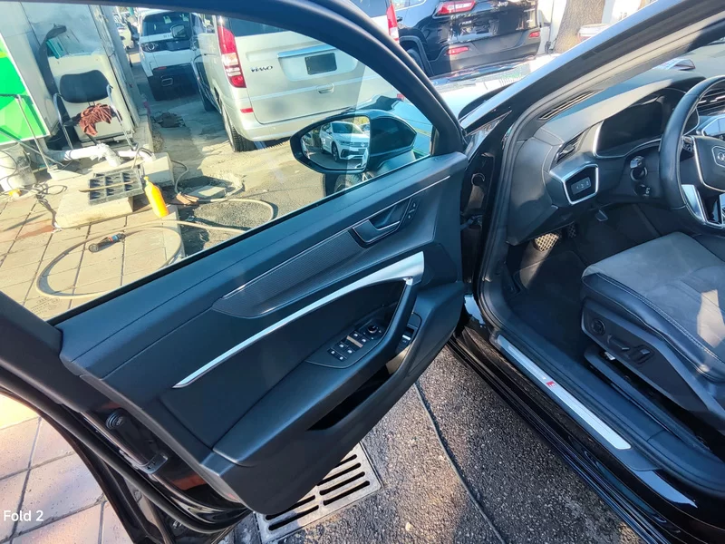 Audi A6L e-tron 2022 immagine di auto #4