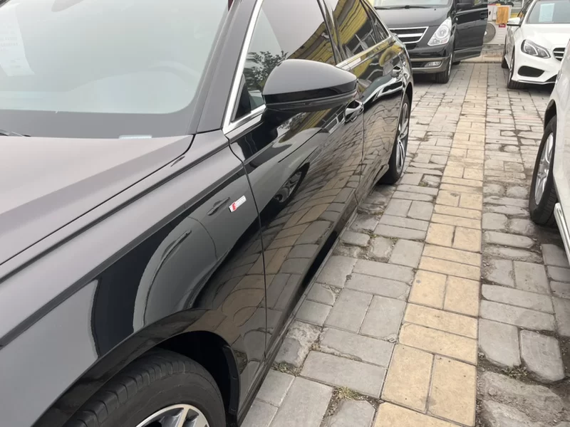 Audi A6 2021 car image #4