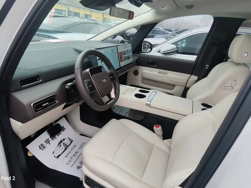 理想汽车 理想MEGA 2024 汽车图片 #4