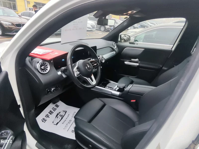 Mercedes-Benz GLB Class 2021 car image #4