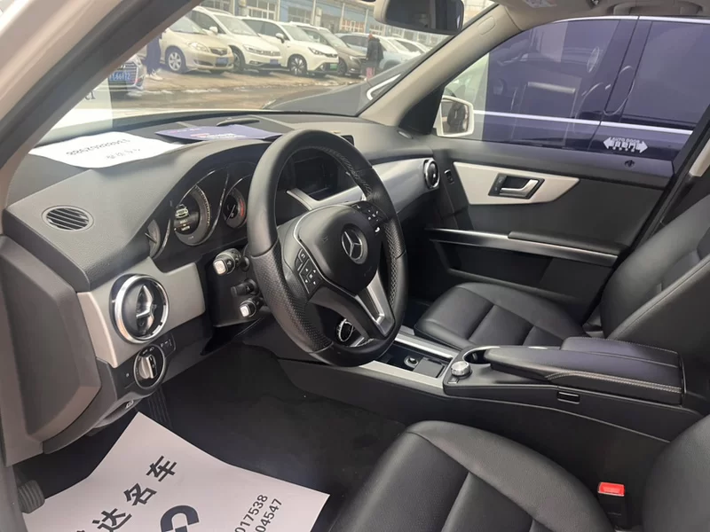 Mercedes-Benz GLK Class 2014 car image #4