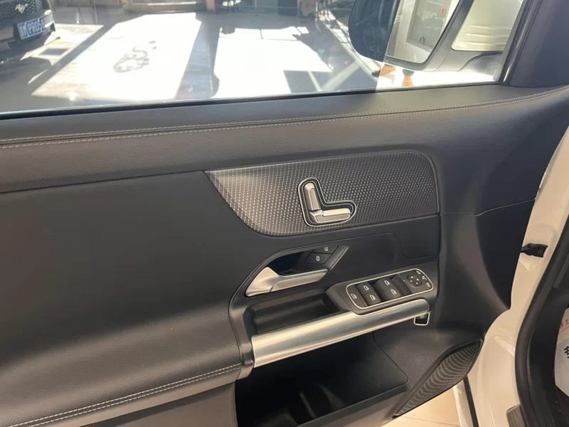 Mercedes-Benz GLA Class 2021 #4 Mercedes-Benz GLA Class 2021 car image #4