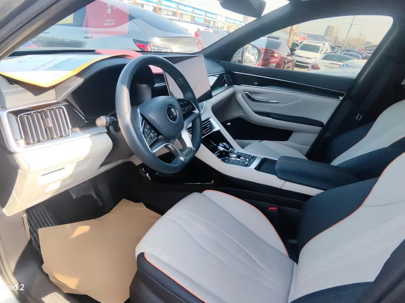 BYD Frigate 07 2023 #4 BYD Frigate 07 2023 car image #4