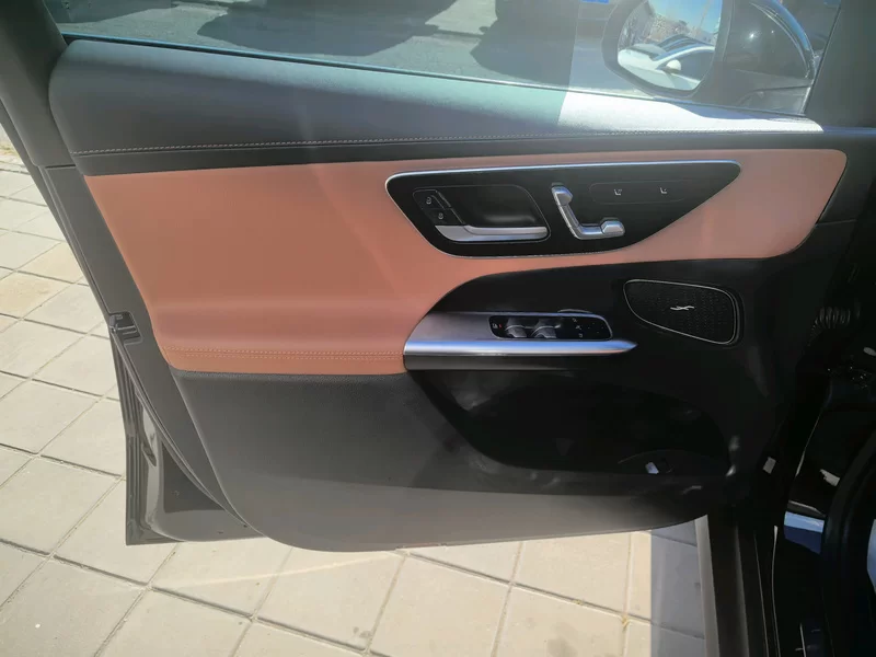 Mercedes-Benz GLC Class 2023 car image #4