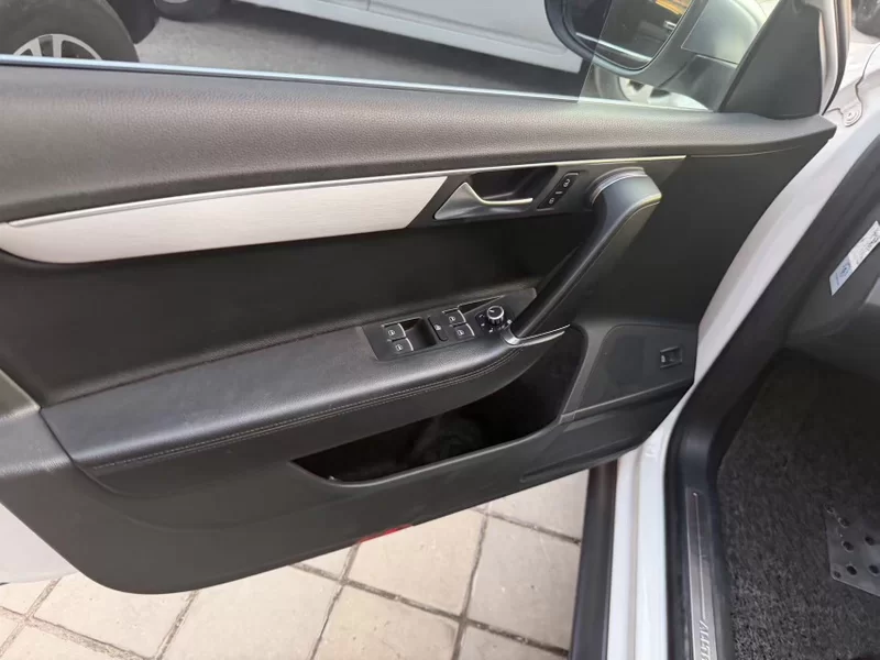 Volkswagen Magotan (Imported) 2015 صورة سيارة #4