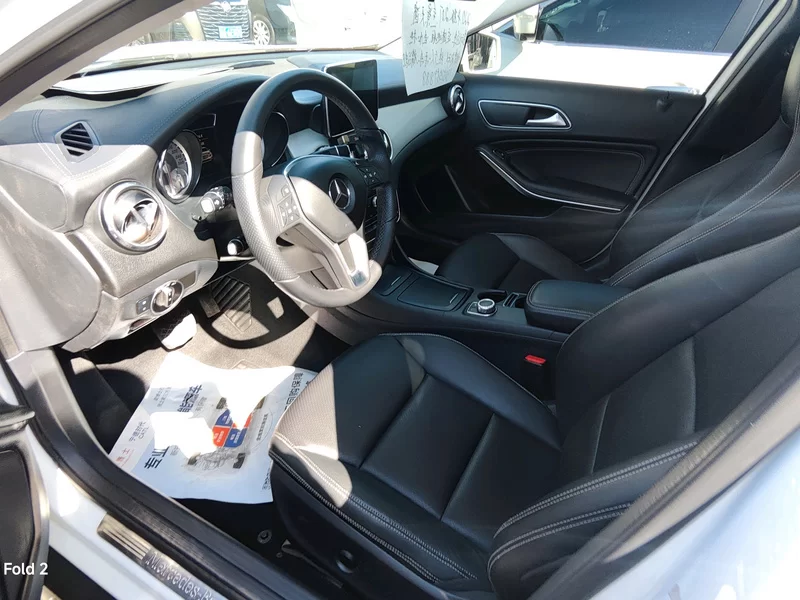 Mercedes-Benz GLA Class 2016 car image #4