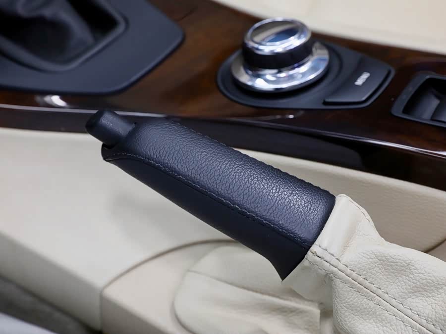 BMW 3 Series (Imported) 2008 car image #22