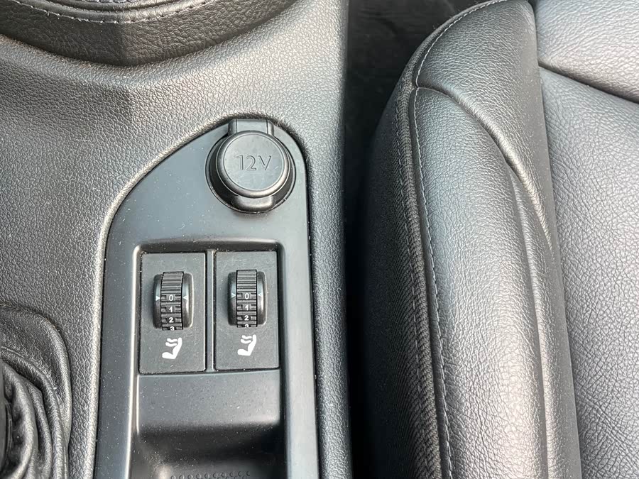 标致 标致308(进口) 2012 汽车图片 #22