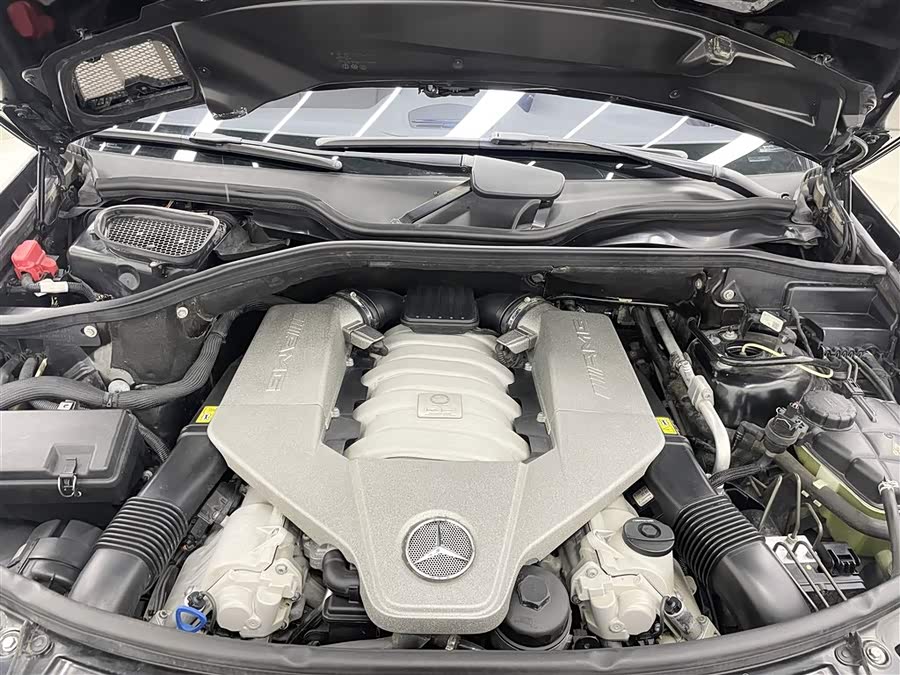 Mercedes-Benz M AMG 2010 #22 Mercedes-Benz M AMG 2010 image de voiture #22