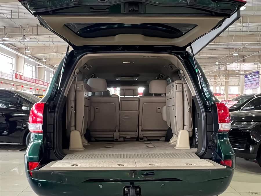 丰田 兰德酷路泽 2011 汽车图片 #22