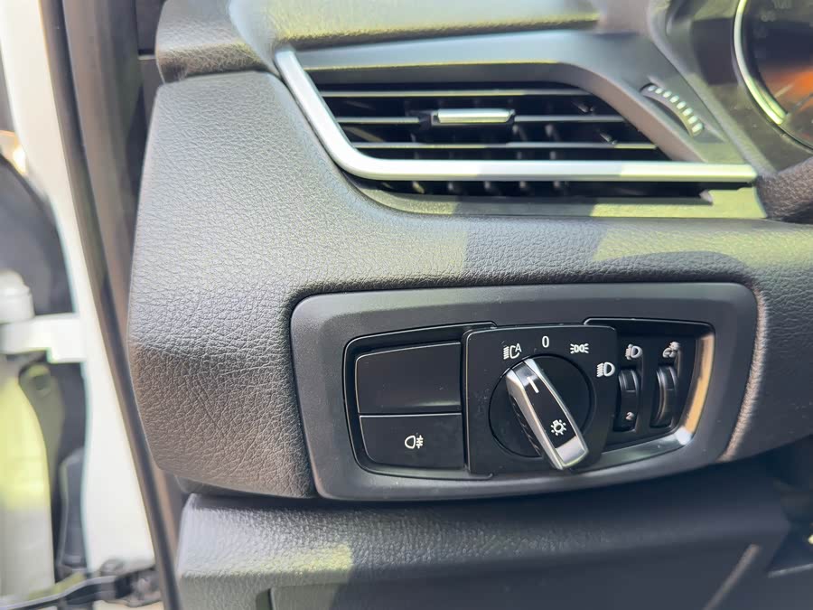 BMW 2 Series Tourer 2019 car image #22