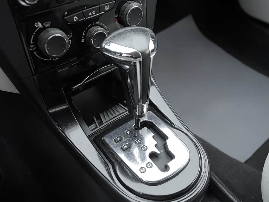 Citroen C-Quatre 2012 car image #22