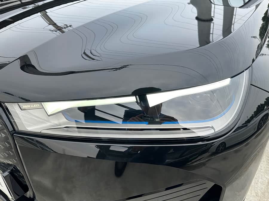 BMW iX M60 2023 car image #22